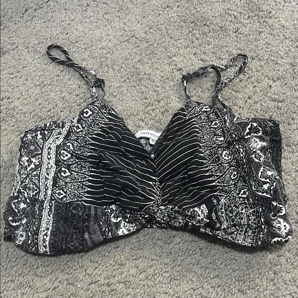 Olivaceous Tops - Olivaceous Black and White Crop Top